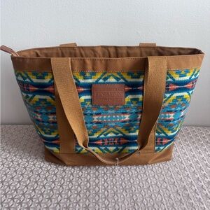 Pendleton Blue and Yellow Patterned Tote Aztec wool